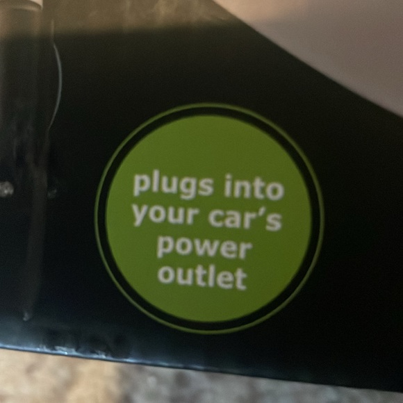 Portable preowned auto vac hand held - Picture 8 of 8